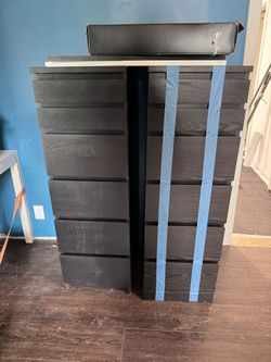 Set of Drawers