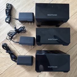 Nighthawk Mesh WiFi Extenders 