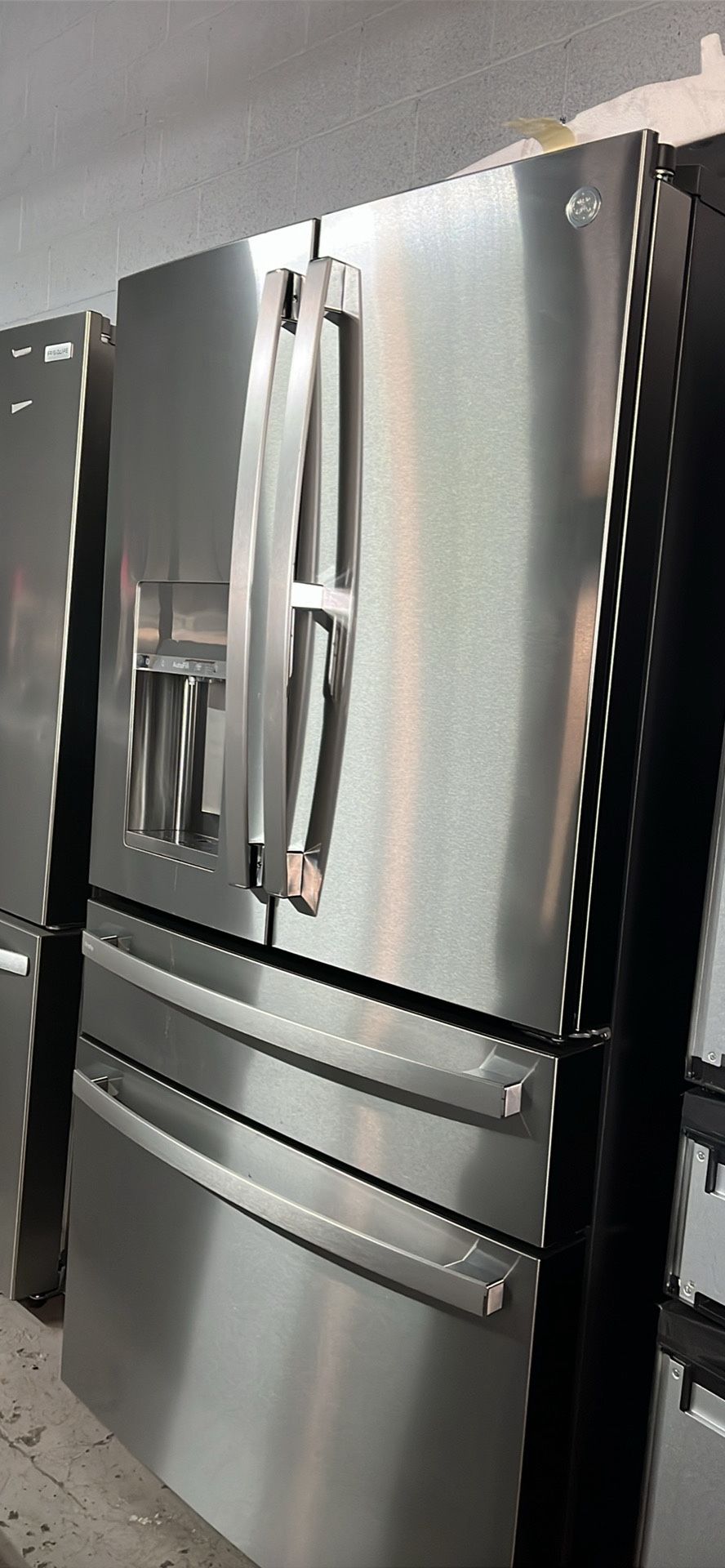 GE Profile Standard-Depth 27.9-cu ft 4 -Door 36-in Wide Smart Compatible French Door Refrigerator with Ice Maker with Water and Ice Dispenser and Door