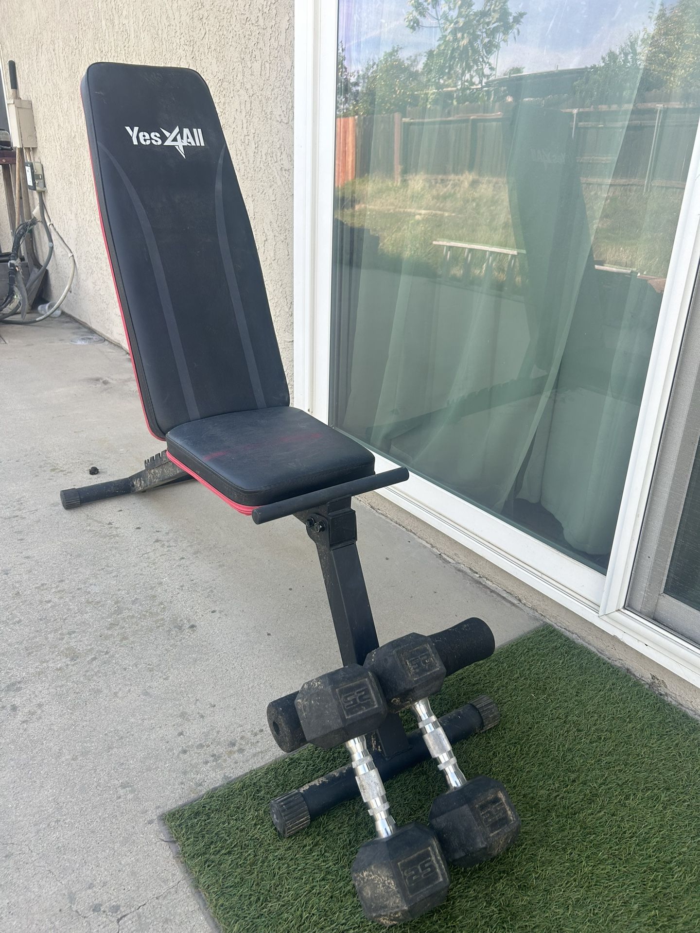 Exercise Equip. Bench And A Set 25 Pounders