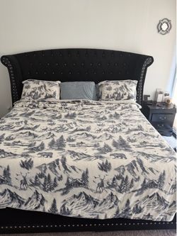 Upholstered king size bed and mattress + box spring