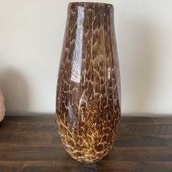 Beautiful Large Leopard Hand Blown Vase