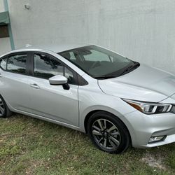 Nissan Versa 2022