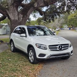 2018 Mercedes Benz GLC 300