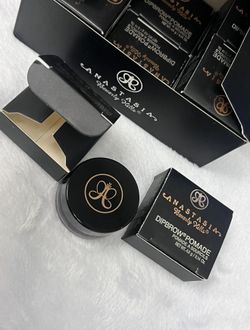 Makeup Eyebrow Dip