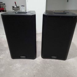 Qsc K12.2 Speakers 