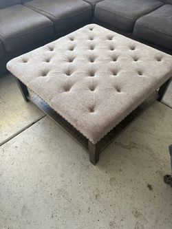Grey Tufted Ottoman/Coffee Table