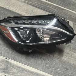 2015-2018 W205 MERCEDES BENZ C-CLASS C300 STATIC LED RIGHT PASSENGER SIDE ORIGINAL FACTORY OEM COMPLETE 