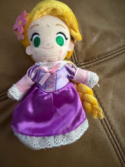 Disney Rapunzel nuiMOs Plush Doll Tangled Purple Disney Store Japan Near Mint