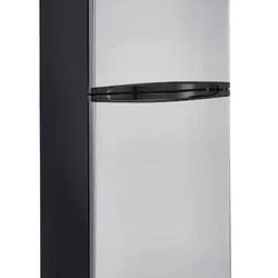 Mini Magic Chef Refrigerator 