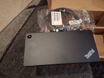 Lenovo ThinkPad Universal USB-C Dock