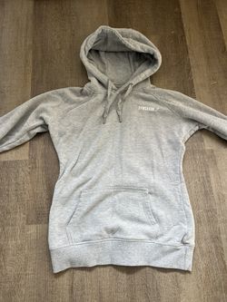 Women’s Gymshark Sweater 