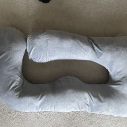 Pregnancy Pillow