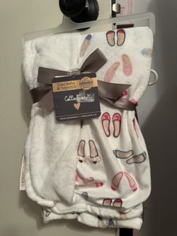 Blankets & Beyond White Plush Ballerina Shoes Designed Blanket 28x32 Inches