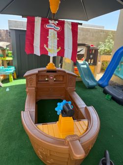 Pirate ship toddler bed
