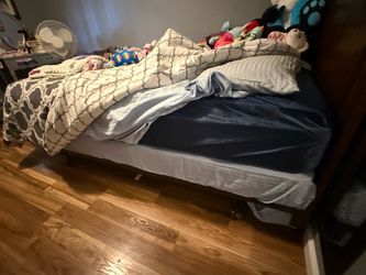 Queen bed