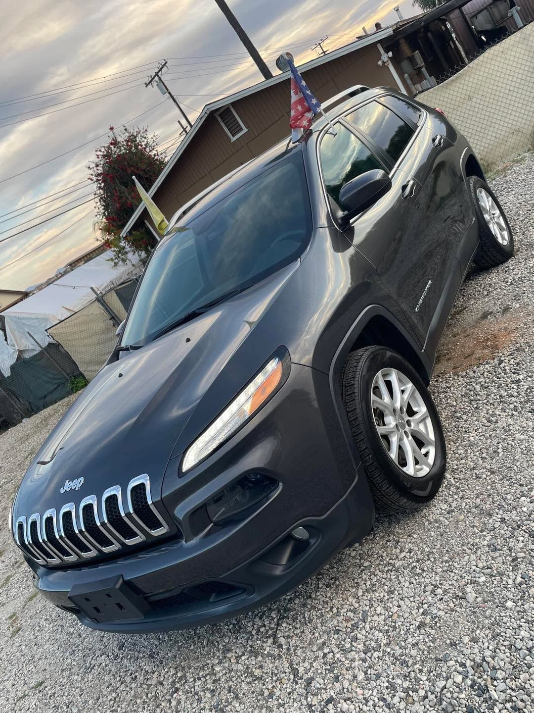 2017 Jeep Cherokee