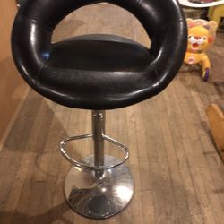 24 Inch Bar Stool 