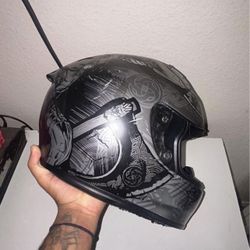 Large Helmet 