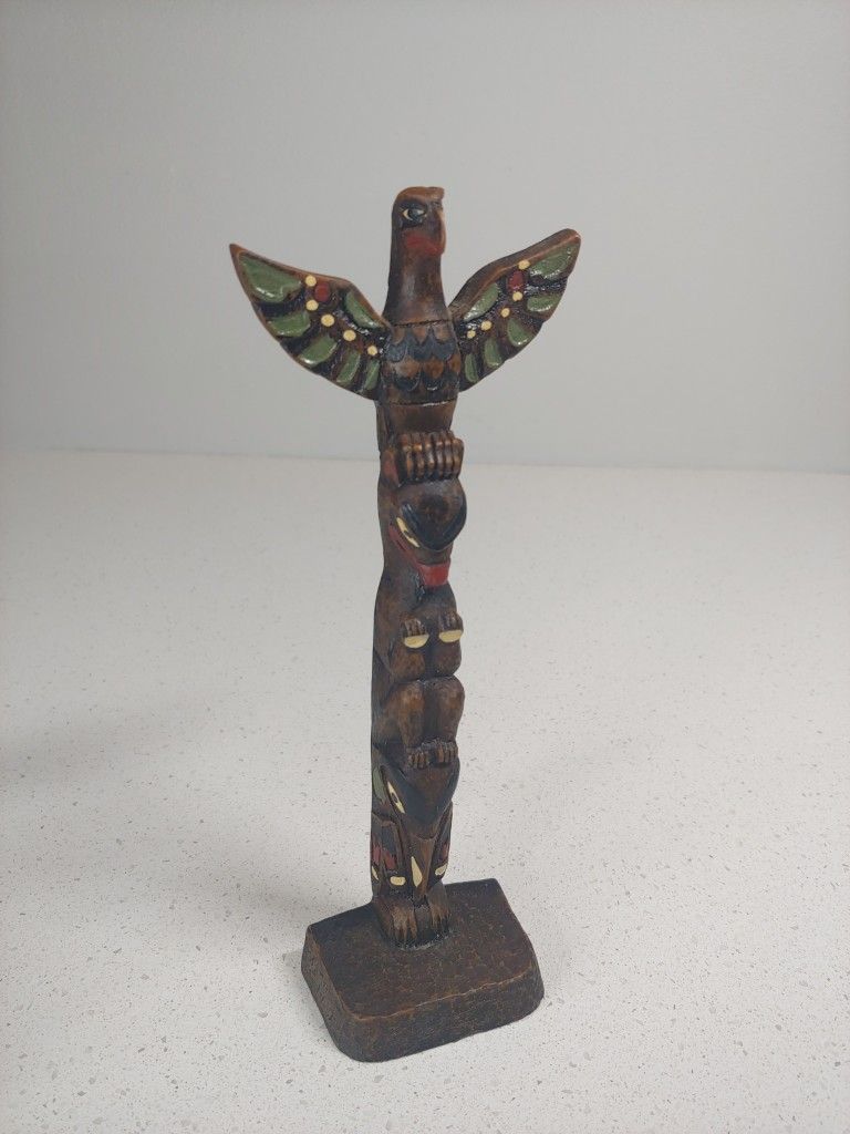 Boma Vancouver Canada signed Totem Pole cast Resin Folk Art Vintage 8"