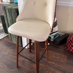 Set Of 3 (+1) Leather Swivel Barstools With Footrest & Tufted back