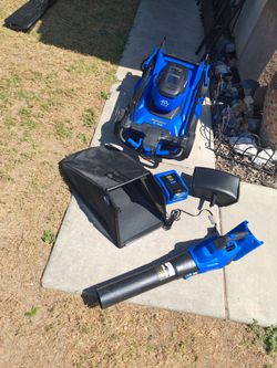 Self propelled kolbalt 40v brushless mower and blower 350 firm no less NEW