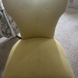 Accent Chair 