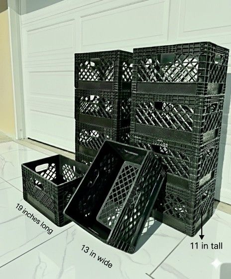 blk milk crates 19x13x11!!!NEW CONDITION