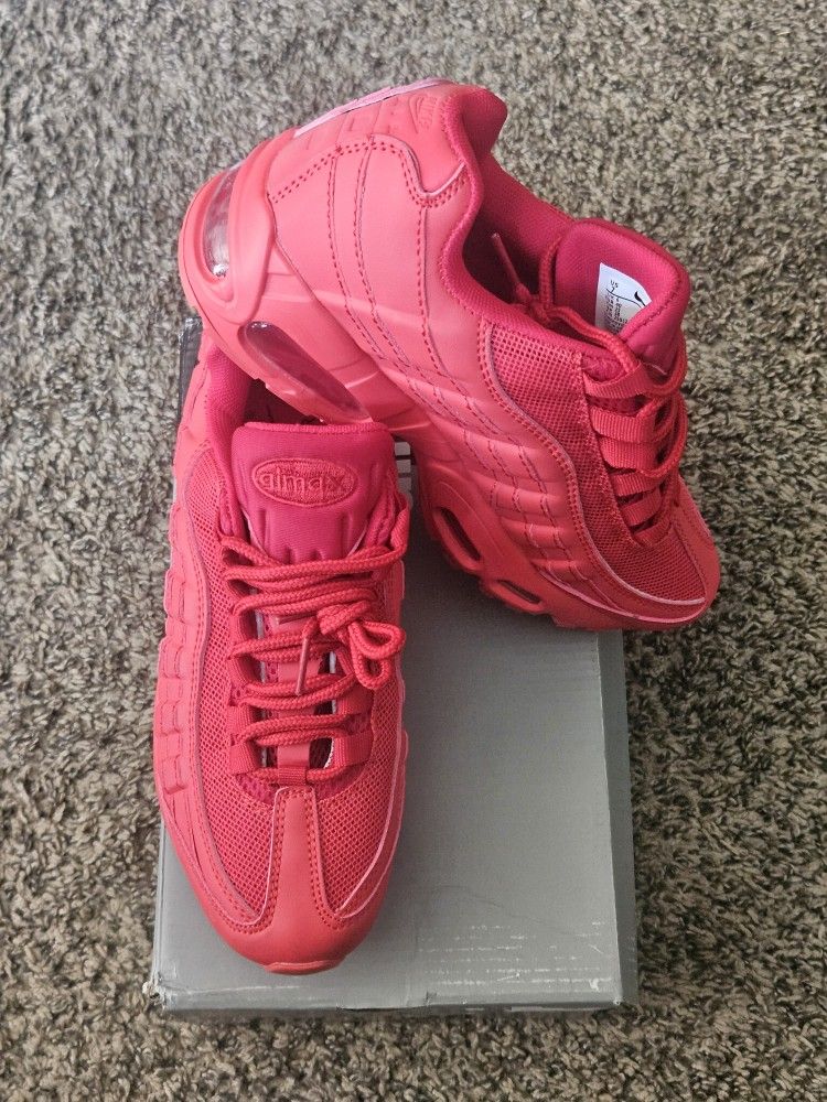 Nike Air Max '95 $125