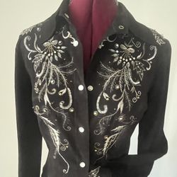 “Solely De Mandalay” Real Suade,(top) size 6 - (pant) size 8, Black