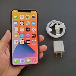 iPhone X - UNLOCKED - Like New  