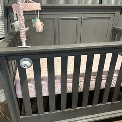 Baby Crib 