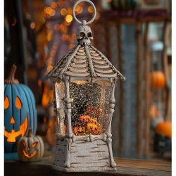 Halloween Snow Globe 