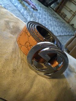 Gucci belt