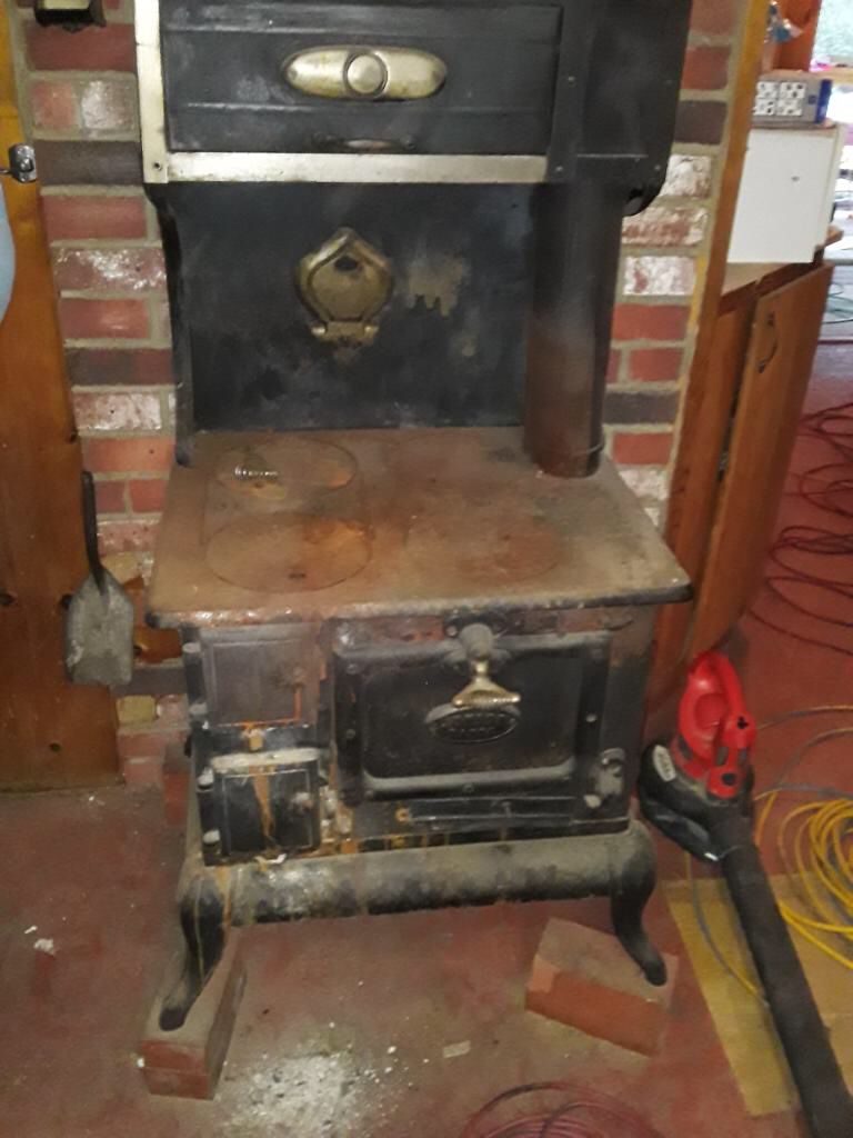 Wood burning cooking stove