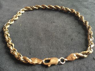 14k solid gold nice bracelet