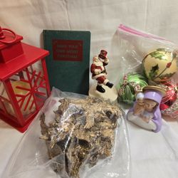 🎄 Vintage & Modern Christmas Decor Lot - 1949 Book, Music Box, & More! 🎅