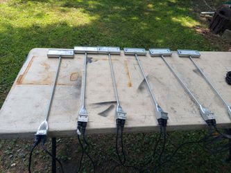 LED lighting. Comes with individual chords. Do not have mounting brackets. Everything you see $50.