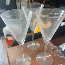 Stephen Smyers Signed Wine Glasses