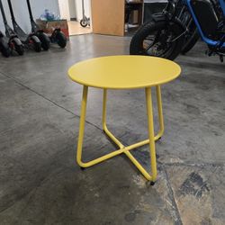 Small Coffee Tables, Coffee Table, Small Tables, Kids Tables, Brand New Small Coffee Table, Furniture, Patio Equipment, Decorations 