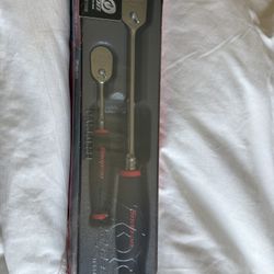 SNAP ON 2 Pc Soft Handle Ratchet Set (1/4, 3/8”)