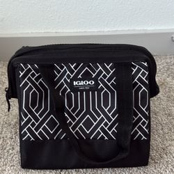 Igloo Insulated Lunch Tote Cooler – Black & White