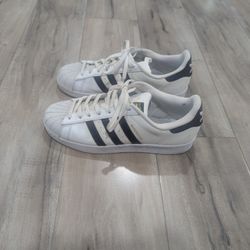 Adidas Shoes Size 9 1.2