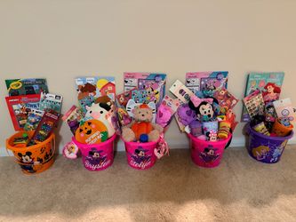 Halloween bucket personalize