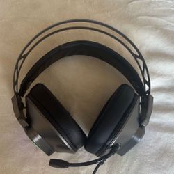 Bluetooth Gaming Headphones 