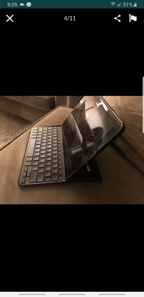 Ipad pro 9.2 inch with keyboard and apple pen