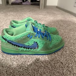 Grateful Dead SB Dunks