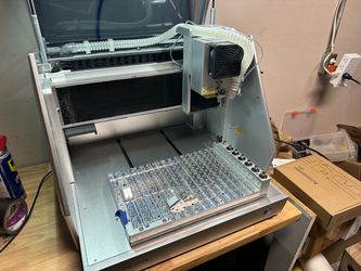 Makera Carvera CNC Machine