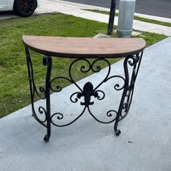 Entry Door Table 
