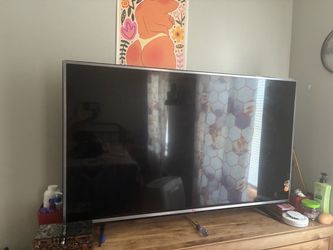 LG black flat screen tv